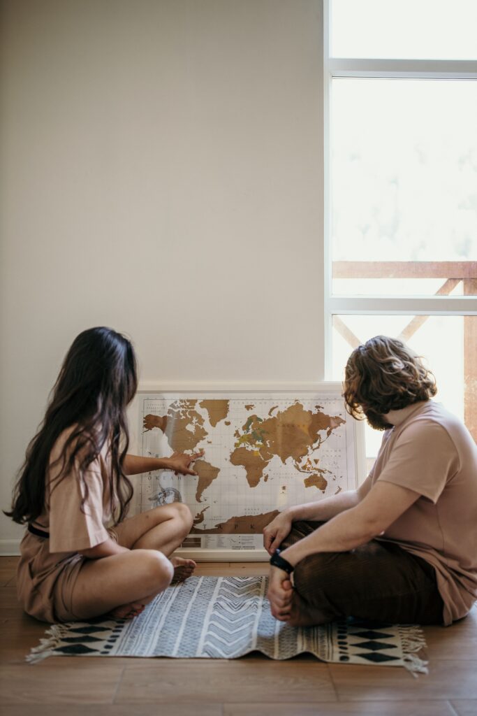 Duo imaginant un voyage sur mesure à partir de ses envies et de ses projets de découverte